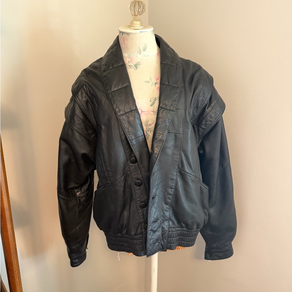 Vintage Black Leather Bomber Jacket
